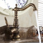 Antique Brass Kitchen Bathroom Faucet Mixer Tap Deck Mounted Single Handle
